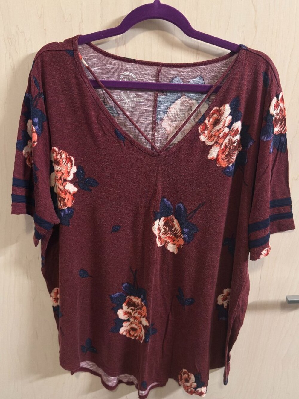 Maroon floral strappy tee